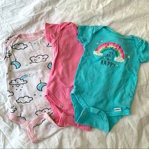 3 cute Gerber onesies 0-3 months